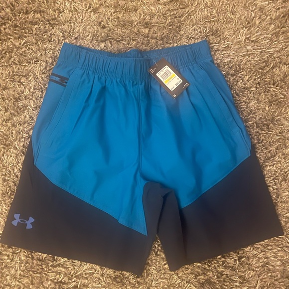 Under Armour Men's UA Knit Woven Hybrid Shorts size medium - Picture 4 of 4